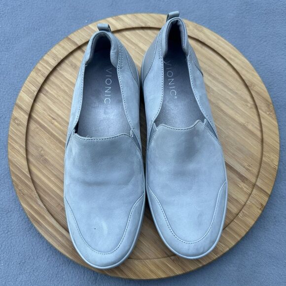 Vionic Penelope Slip-On Sneakers Wome's Size 7.5 Gray Nubuck Leather Comfort - Picture 2 of 9